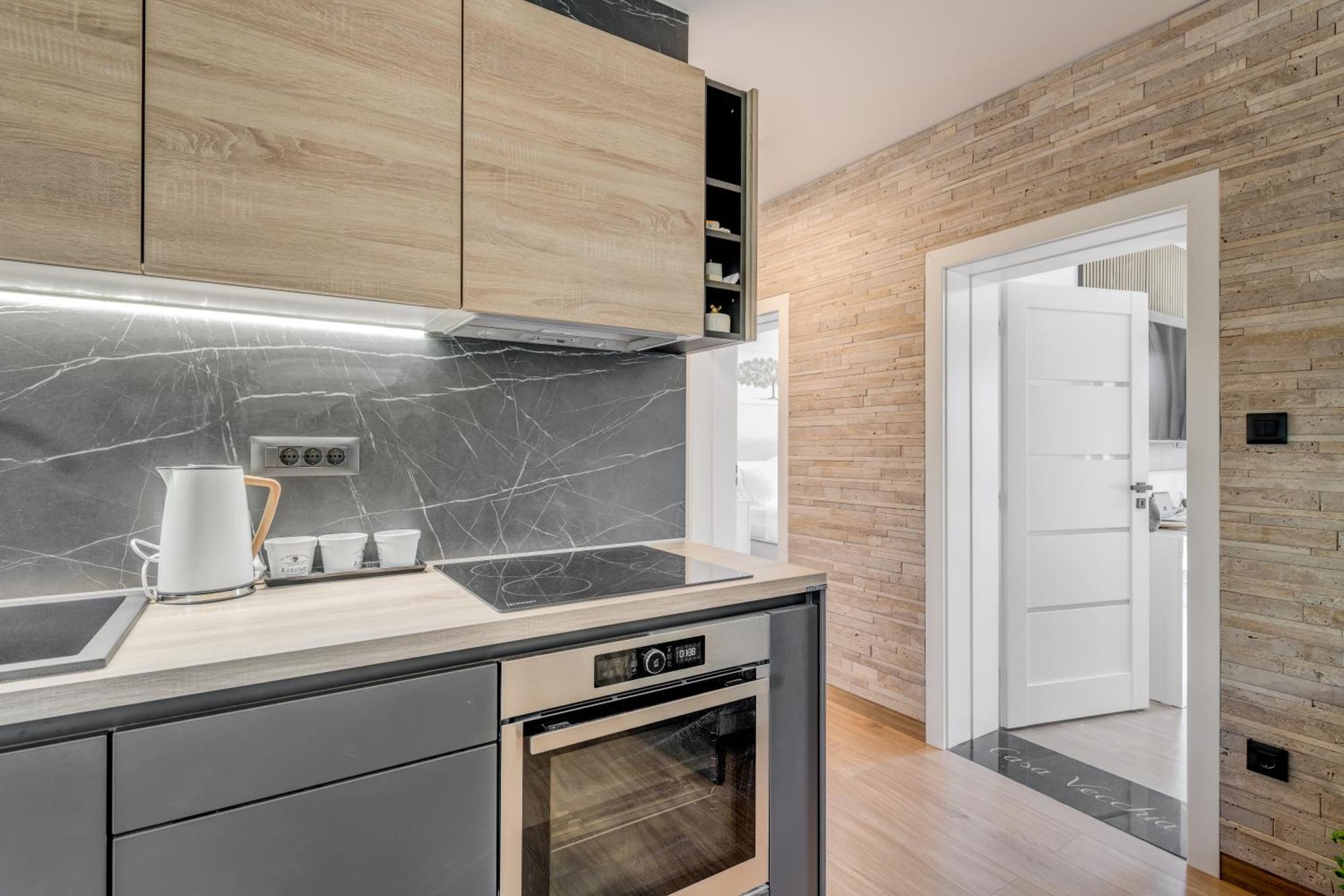 Apartman Casa Vecchia โตรกีร์ ภายนอก รูปภาพ