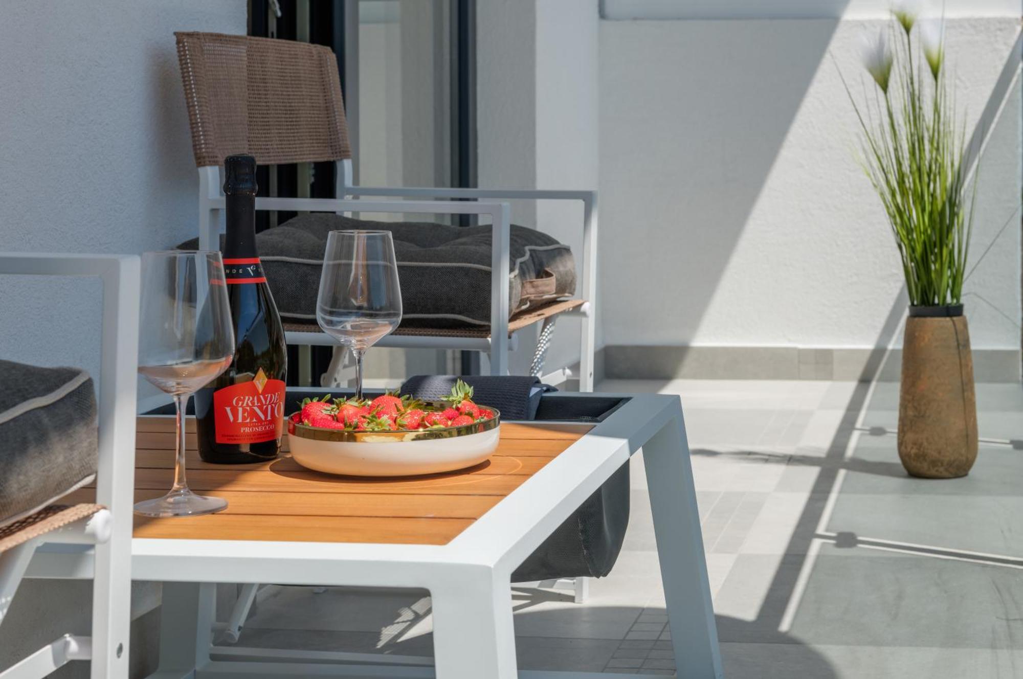 Apartman Casa Vecchia โตรกีร์ ภายนอก รูปภาพ